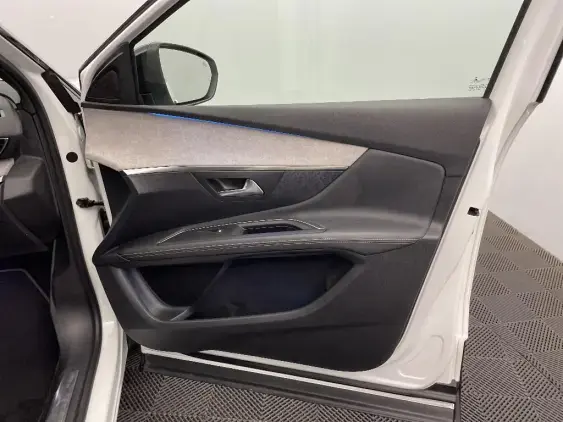 PEUGEOT 3008 II - voiture d'occasion - Photo 18