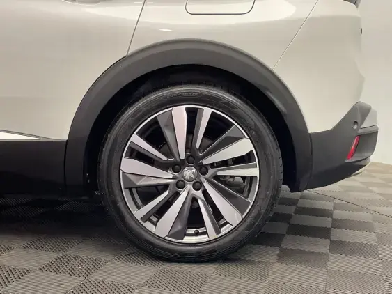 PEUGEOT 3008 II - voiture d'occasion - Photo 22