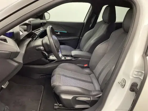 PEUGEOT 2008 ELECTRIQUE II - voiture d'occasion - Photo 17