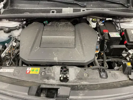 PEUGEOT 2008 ELECTRIQUE II - voiture d'occasion - Photo 20