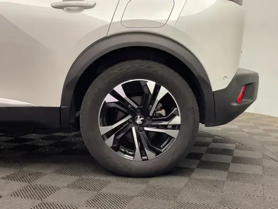 PEUGEOT 2008 ELECTRIQUE II - voiture d'occasion - Photo 23