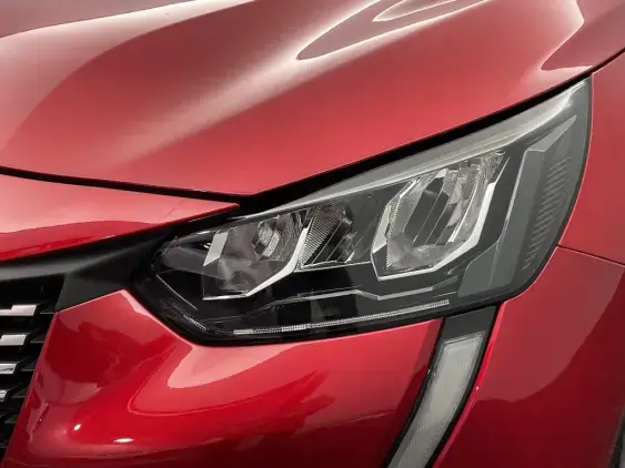 PEUGEOT 208 BUSINESS R II - voiture d'occasion - Photo 21