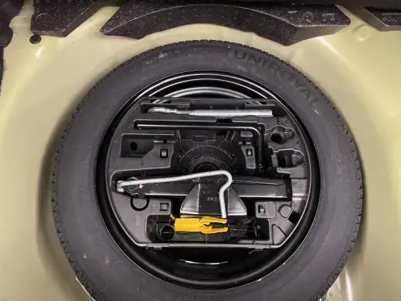 PEUGEOT 208 II - voiture d'occasion - Photo 15