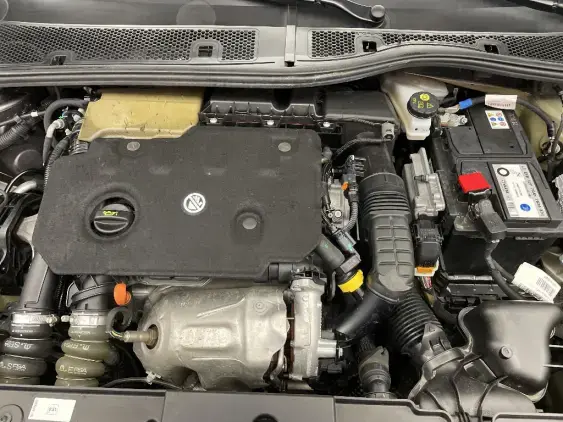 PEUGEOT 208 BUSINESS R II - voiture d'occasion - Photo 19