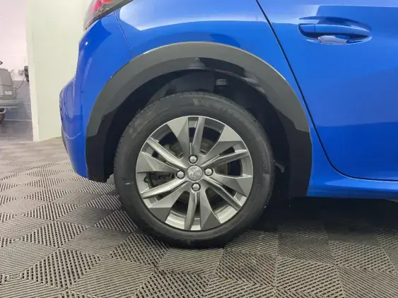 PEUGEOT 208 ELECTRIQUE II - voiture d'occasion - Photo 23