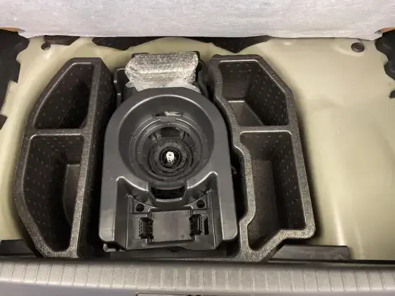 PEUGEOT 208 BUSINESS R II - voiture d'occasion - Photo 17