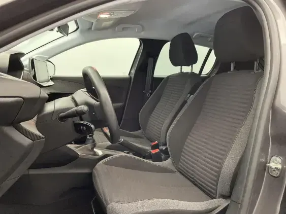 PEUGEOT 208 BUSINESS R II - voiture d'occasion - Photo 18