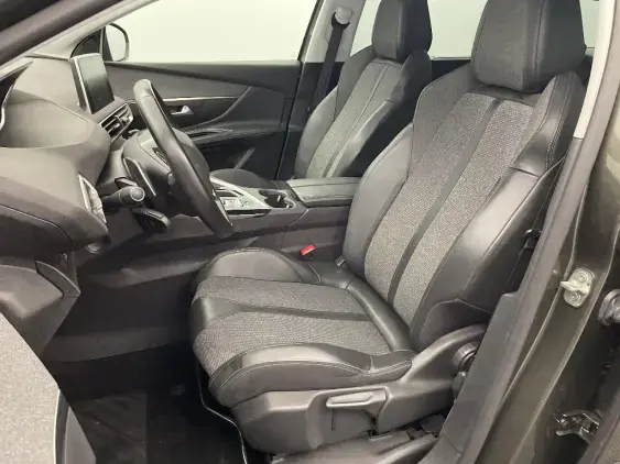 PEUGEOT 5008 II - voiture d'occasion - Photo 17