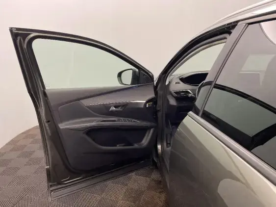 PEUGEOT 5008 II - voiture d'occasion - Photo 18