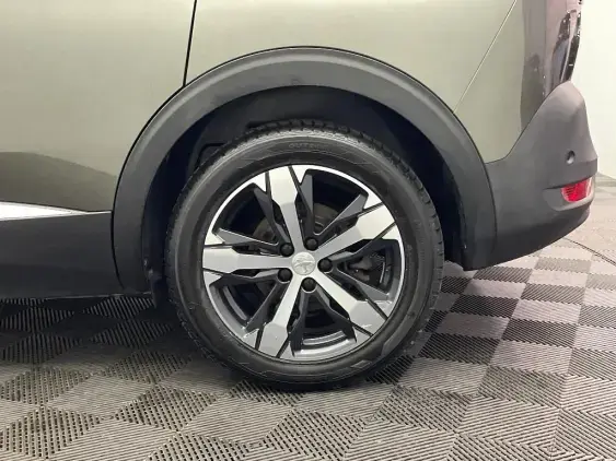 PEUGEOT 5008 II - voiture d'occasion - Photo 23