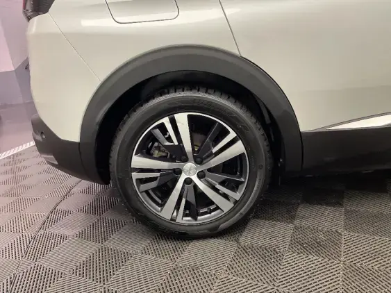 PEUGEOT 3008 II - voiture d'occasion - Photo 22