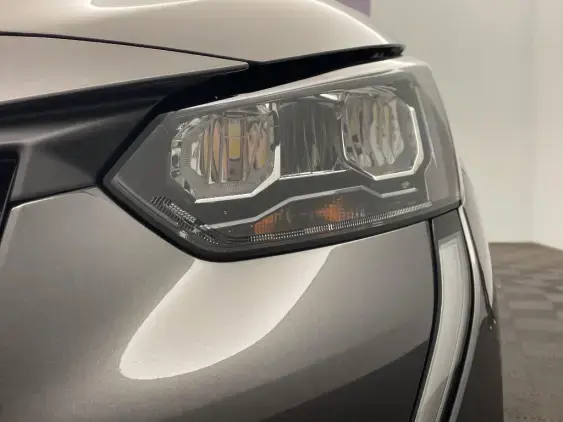 PEUGEOT 208 BUSINESS R II - voiture d'occasion - Photo 22