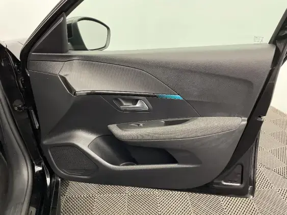 PEUGEOT 208 ELECTRIQUE II - voiture d'occasion - Photo 18