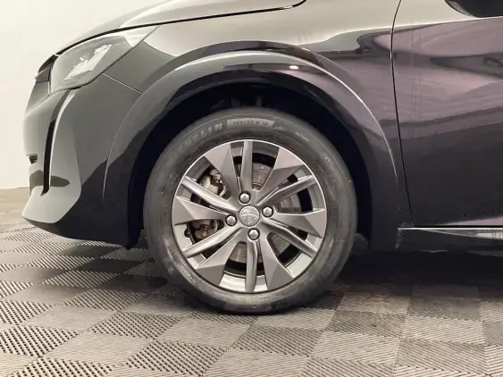 PEUGEOT 208 ELECTRIQUE II - voiture d'occasion - Photo 21