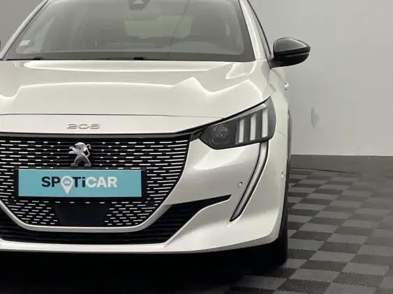 PEUGEOT 208 ELECTRIQUE II - voiture d'occasion - Photo 19