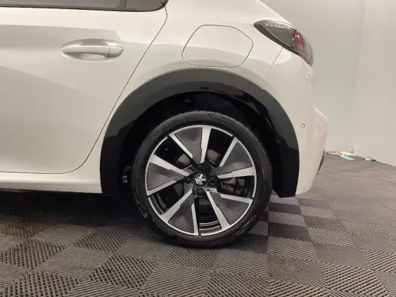 PEUGEOT 208 ELECTRIQUE II - voiture d'occasion - Photo 21