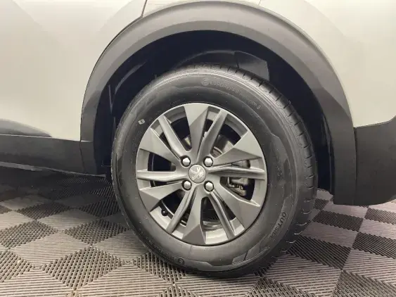 PEUGEOT 2008 ELECTRIQUE II - voiture d'occasion - Photo 21