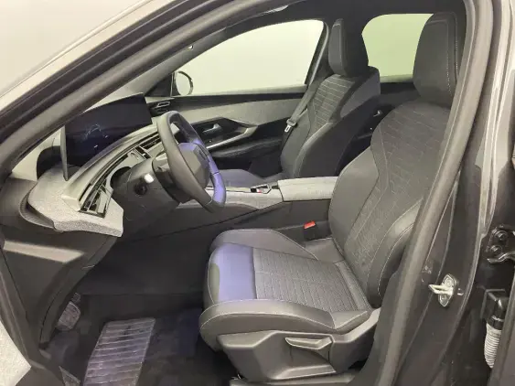 PEUGEOT 3008 III - voiture d'occasion - Photo 17