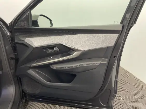 PEUGEOT 3008 III - voiture d'occasion - Photo 19