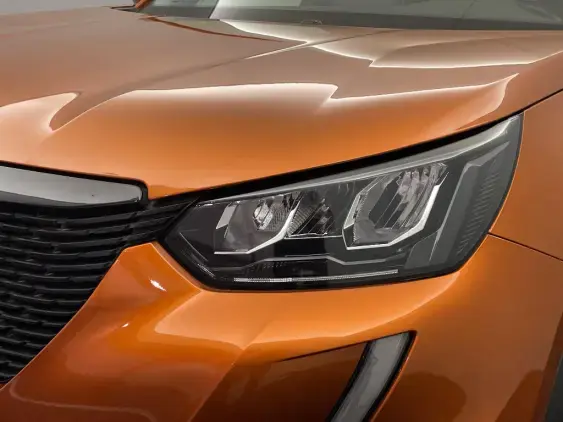 PEUGEOT 2008 II - voiture d'occasion - Photo 21