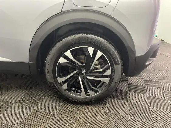 PEUGEOT 2008 ELECTRIQUE II - voiture d'occasion - Photo 22