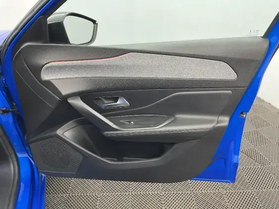 PEUGEOT 308 III - voiture d'occasion - Photo 19