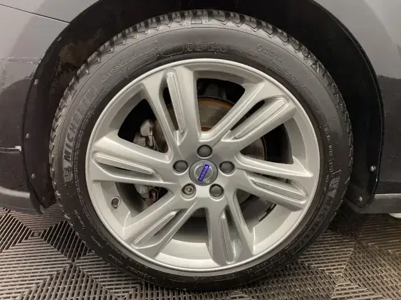 VOLVO V40 II - voiture d'occasion - Photo 22