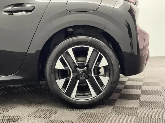 PEUGEOT 208 II - voiture d'occasion - Photo 24