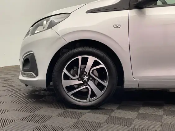 PEUGEOT 108 - voiture d'occasion - Photo 22