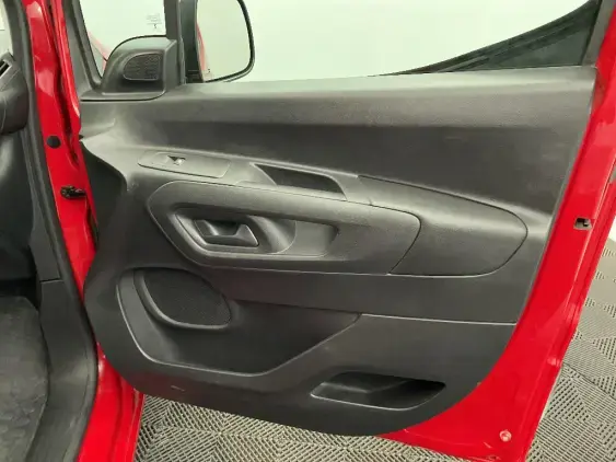 PEUGEOT PARTNER III - voiture d'occasion - Photo 19