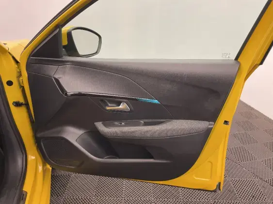 PEUGEOT 208 ELECTRIQUE II - voiture d'occasion - Photo 20