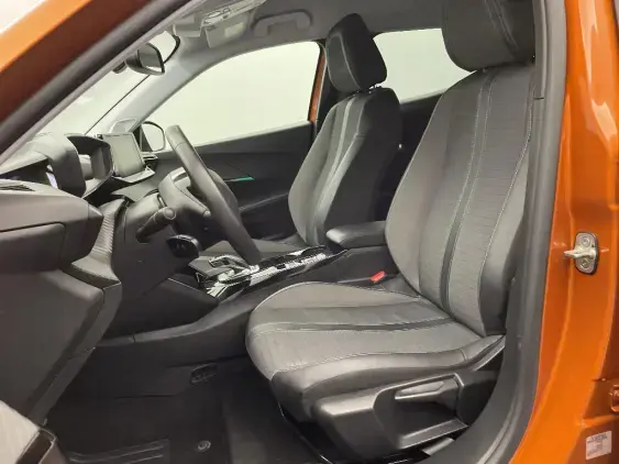 PEUGEOT 2008 ELECTRIQUE II - voiture d'occasion - Photo 17