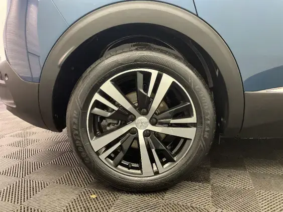 PEUGEOT 3008 II - voiture d'occasion - Photo 23