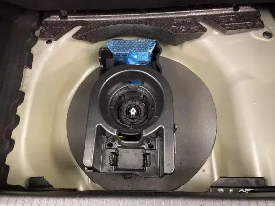 PEUGEOT 208 II - voiture d'occasion - Photo 17