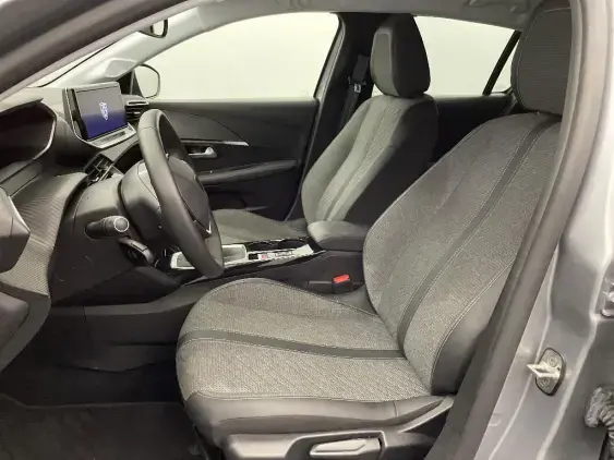 PEUGEOT 208 II - voiture d'occasion - Photo 18