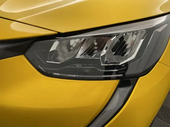 PEUGEOT 208 BUSINESS R II - voiture d'occasion - Photo 22