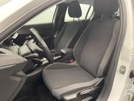 PEUGEOT 208 ELECTRIQUE II - voiture d'occasion - Photo 18