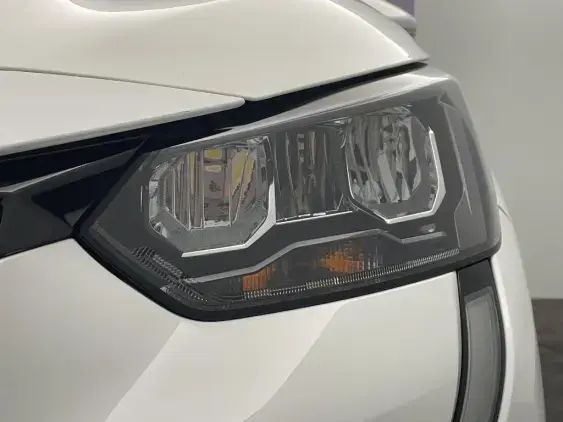 PEUGEOT 208 ELECTRIQUE II - voiture d'occasion - Photo 22