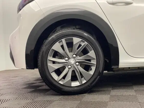 PEUGEOT 208 ELECTRIQUE II - voiture d'occasion - Photo 25