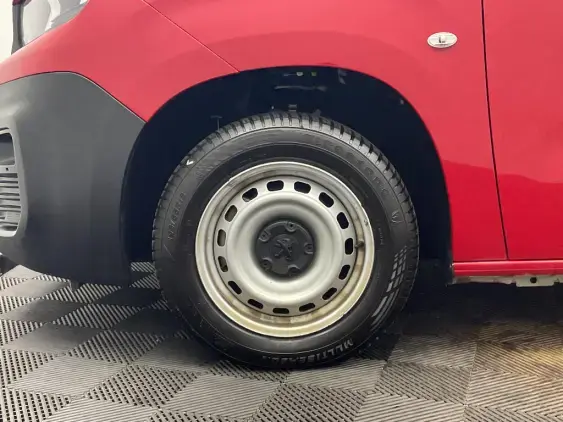 PEUGEOT PARTNER III - voiture d'occasion - Photo 21