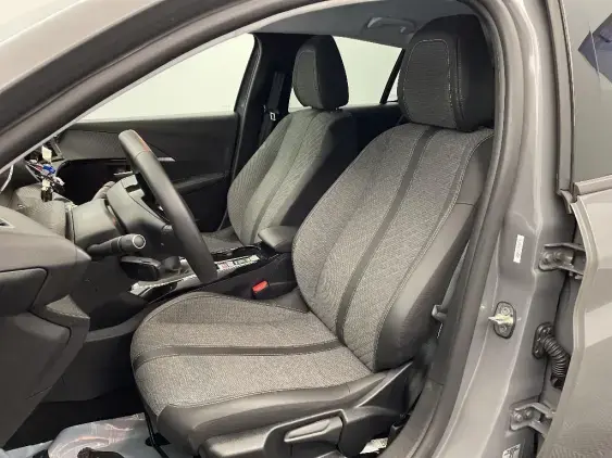 PEUGEOT 208 II - voiture d'occasion - Photo 14