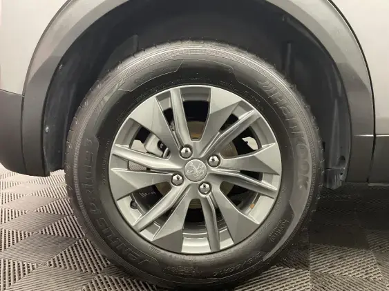 PEUGEOT 2008 II - voiture d'occasion - Photo 25