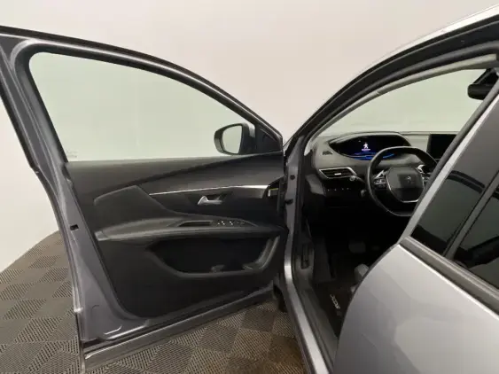 PEUGEOT 3008 II - voiture d'occasion - Photo 18