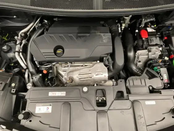 PEUGEOT 3008 II - voiture d'occasion - Photo 20