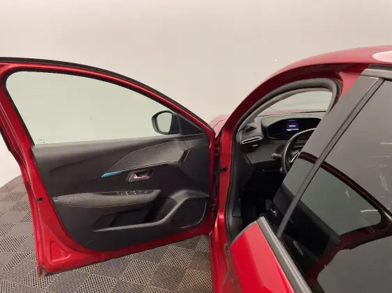 PEUGEOT 208 BUSINESS R II - voiture d'occasion - Photo 19