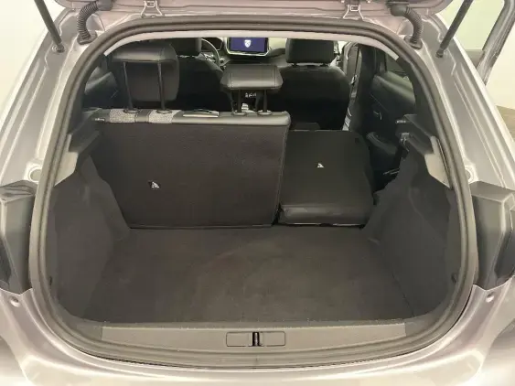 PEUGEOT 208 II - voiture d'occasion - Photo 16