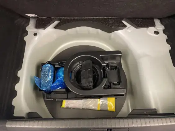 PEUGEOT 208 II - voiture d'occasion - Photo 17