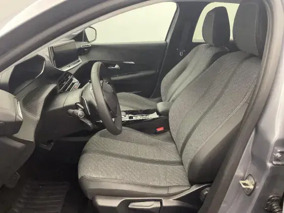 PEUGEOT 208 II - voiture d'occasion - Photo 18