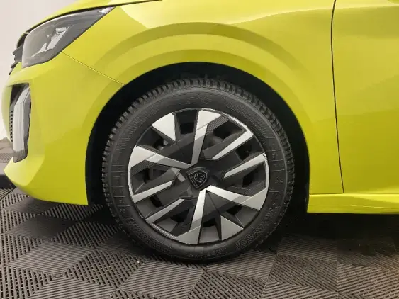 PEUGEOT 208 II - voiture d'occasion - Photo 22