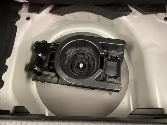 PEUGEOT 208 II - voiture d'occasion - Photo 17